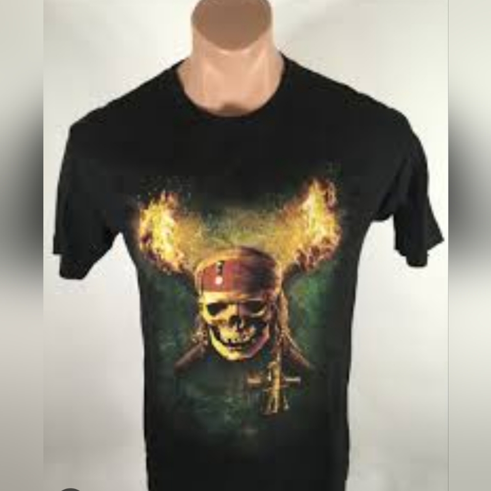 Vintage Pirates of the Caribbean T-Shirt